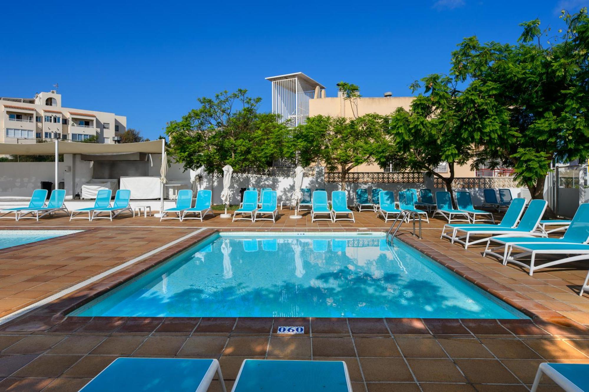 Hotel Vibra Riviera San Antonio Abad Exterior foto