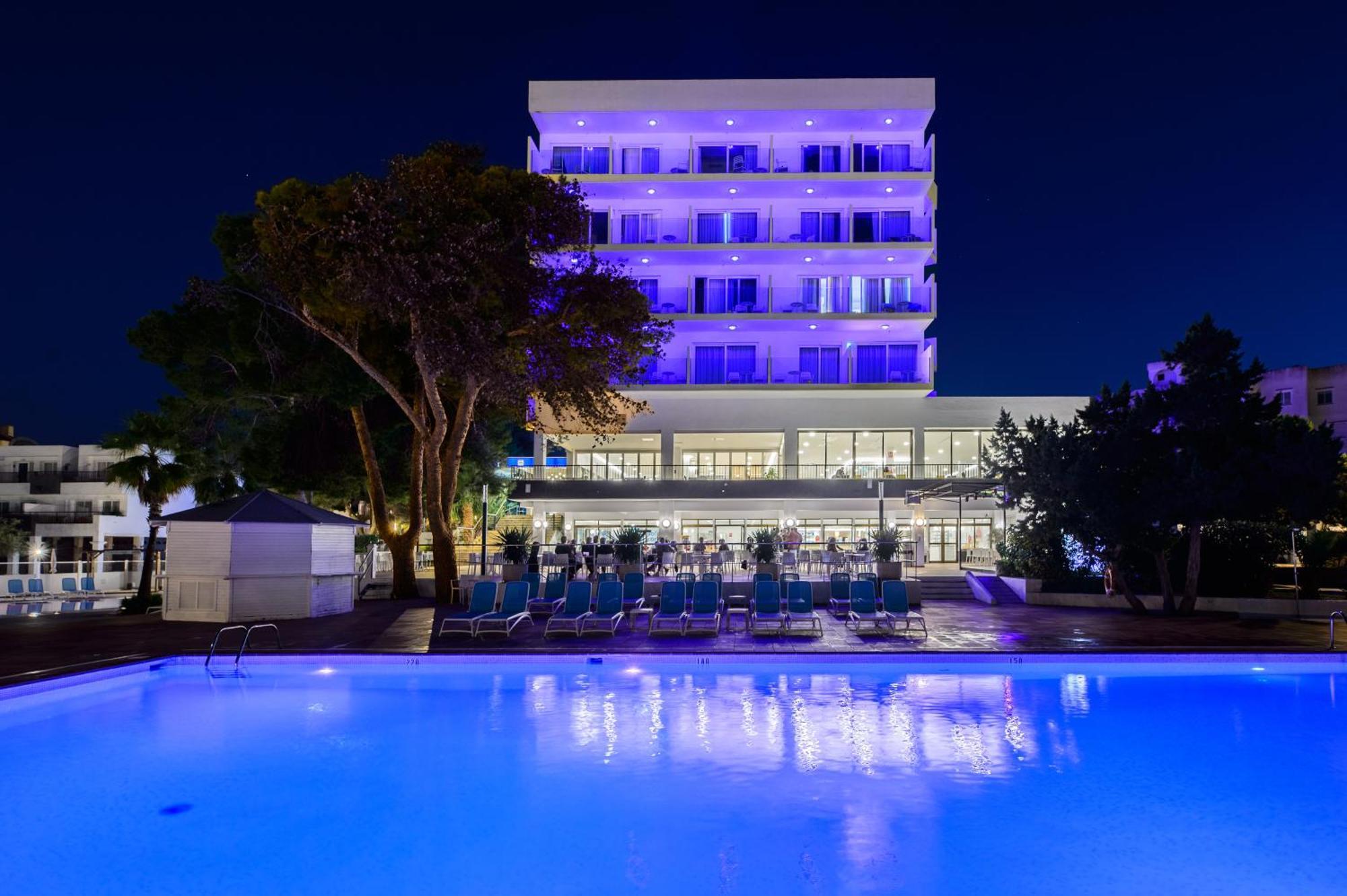 Hotel Vibra Riviera San Antonio Abad Exterior foto